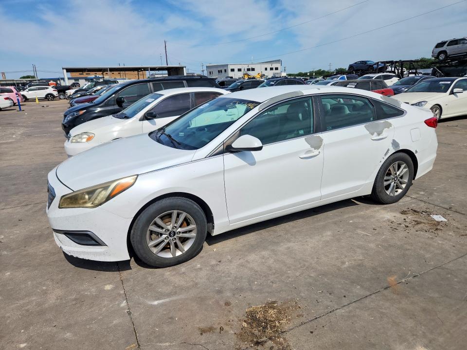 2016 Hyundai VIN 5NPE24AF0GH389858 COPART salvage auction — NORMAL WEAR, Mt - Certificate Of Title, sold $875 on 2026-07-02 (photo 1)