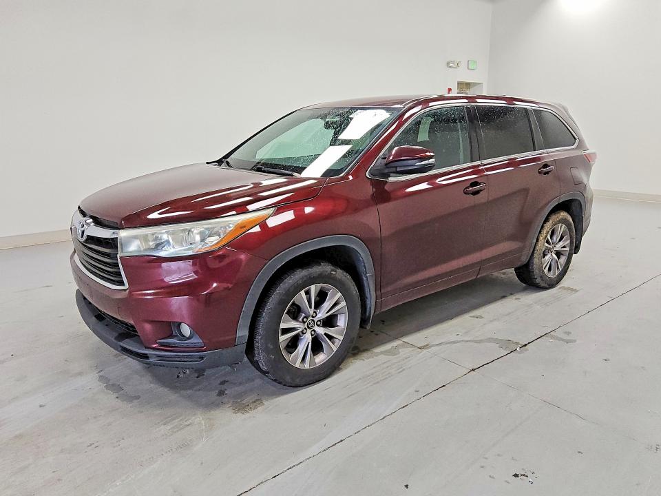 2016 Toyota Highlander VIN 5TDBKRFH7GS264716 — COPART salvage auction photo