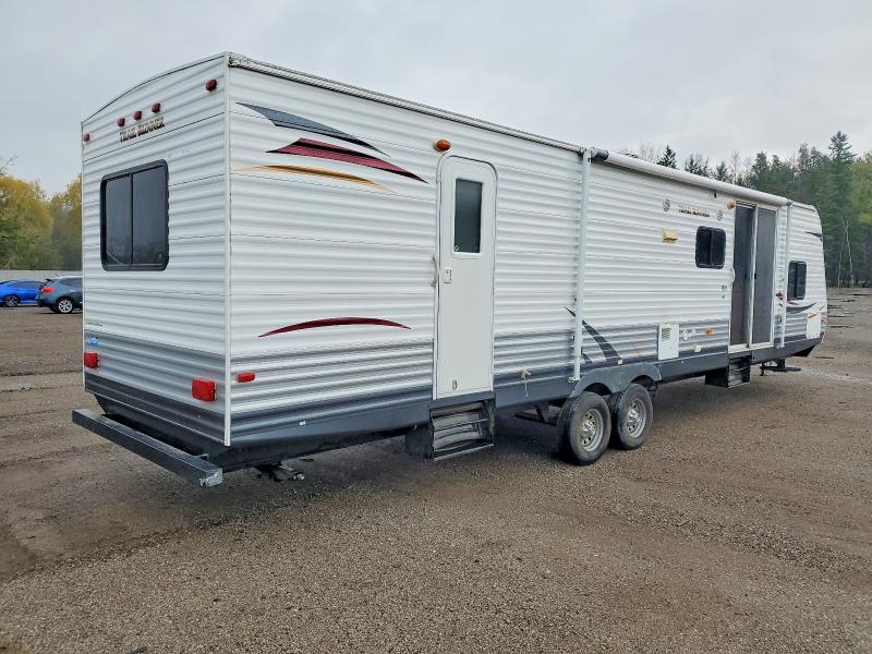 2012 Heartland rvs Recreational vehicle (rv) VIN 5SFEB3829CE246721 COPART salvage auction — PARTIAL REPAIR, ON - PERMIT NO BRAND - UNFIT, sold $3,300 on 2026-07-14 (photo 4)