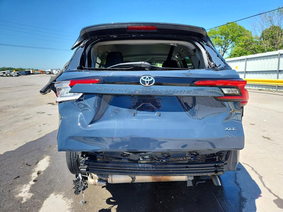2024 Toyota Highlander VIN 5TDAAAA58RS017415 COPART salvage auction — REAR END, TN - SALVAGE CERTIFICATE, sold $15,400 on 2026-07-08 (photo 6)