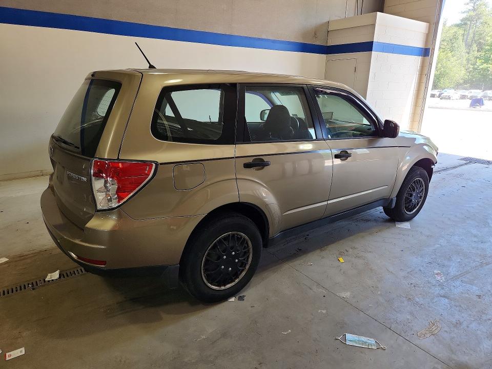 2009 Subaru Forester VIN JF2SH61699H765148 COPART salvage auction — FRONT END, VA - CERT OF TITLE - SALVAGE, sold $325 on 2026-07-10 (photo 3)