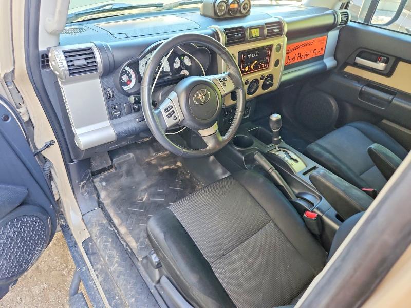 2011 Toyota Fj cruiser VIN JTEZU4BF4BK011672 COPART salvage auction — FRONT END, SC - CERT OF TITLE-SALVAGE, sold $3,150 on 2026-07-27 (photo 8)