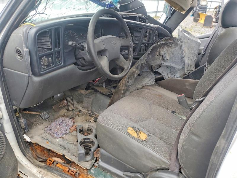 2003 Chevrolet Silverado VIN 1GCHK24133E270858 COPART salvage auction — ALL OVER, On - Permit Irrepairable, sold $225 on 2026-07-02 (photo 8)