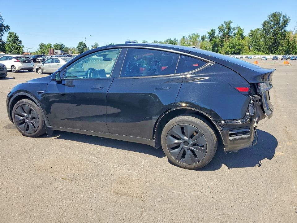 2024 Tesla Model y VIN 7SAYGDEEXRF129701 COPART salvage auction — REAR END, Id - Salvage Certificate Of Title, sold $13,600 on 2026-07-29 (photo 2)