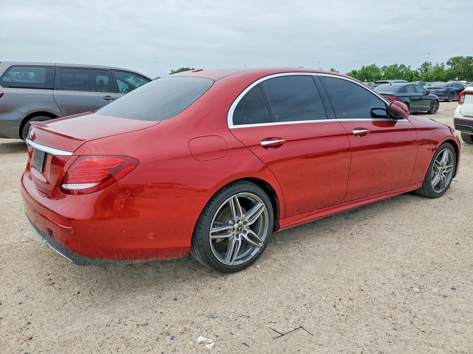 2019 Mercedes-benz VIN WDDZF4JB4KA520055 COPART salvage auction — NORMAL WEAR, Tx - Certificate Of Title, sold $7,800 on 2026-07-28 (photo 3)