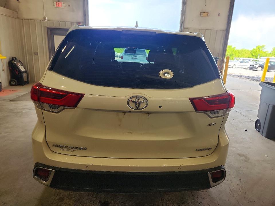 2017 Toyota Highlander VIN 5TDDZRFH0HS398666 COPART salvage auction — FRONT END, Mo - Salvage Certificate Of Title, sold $8,200 on 2026-07-28 (photo 6)
