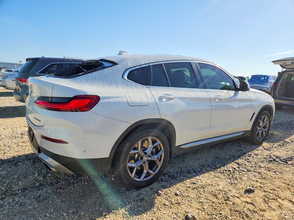 2024 BMW X4 VIN 5UX33DT09R9T74413 COPART salvage auction — HAIL, Mo - Salvage Certificate Of Title, sold $1,000 on 2026-07-22 (photo 3)