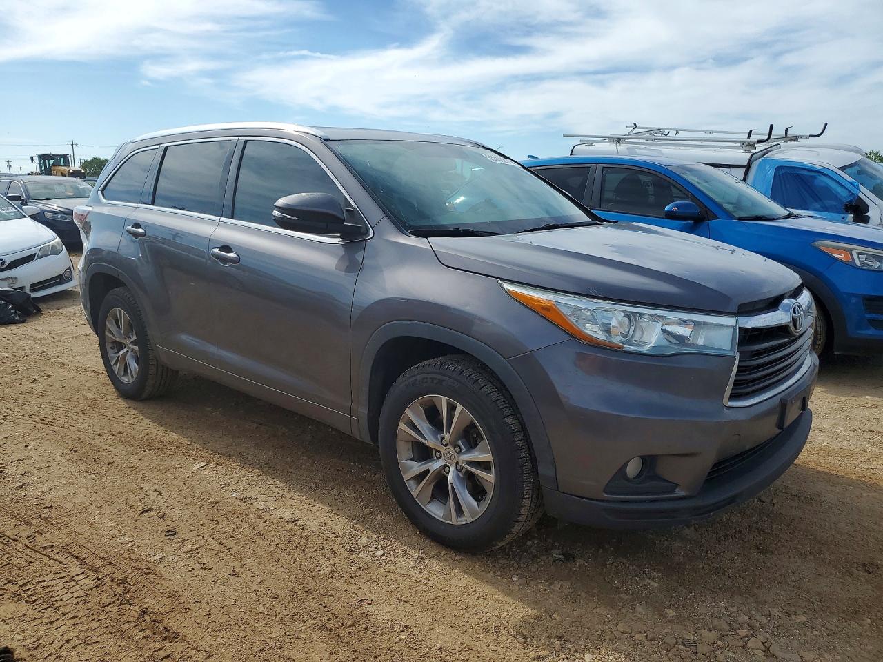 2015 Toyota Highlander VIN 5TDKKRFH6FS099613 COPART salvage auction — Hail, TX - CERTIFICATE OF TITLE, sold $8,600 on 2026-07-09 (photo 4)