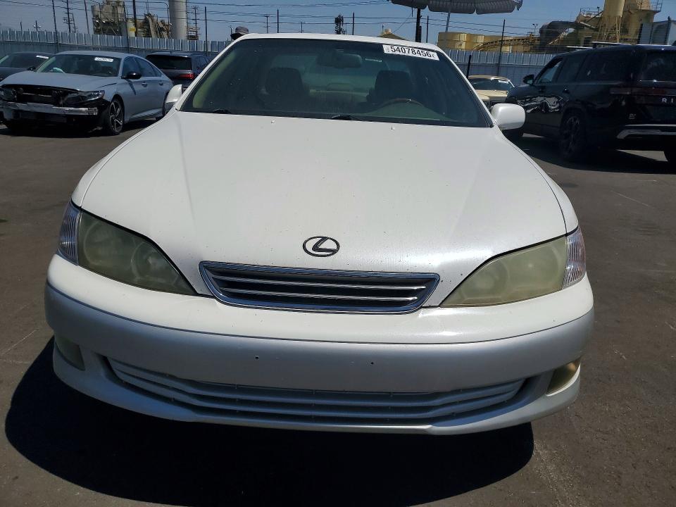 2000 Lexus ES VIN JT8BF28G6Y5090286 COPART salvage auction — MINOR DENT/SCRATCHES, Az - Dis/Dlr/Exp Only Clean Title, sold $325 on 2026-07-13 (photo 5)