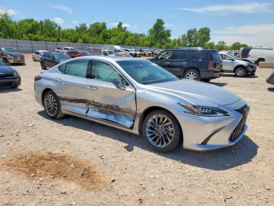 2025 Lexus Es 300h VIN 58AEA1C17SU063321 COPART salvage auction — SIDE, Ok - Cert Of Title-Salvage, sold $22,100 on 2026-07-28 (photo 4)