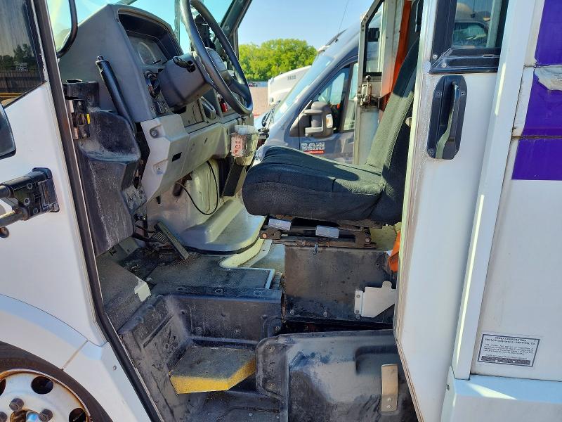 2013 Isuzu Npr VIN JALB4T179D7W01204 COPART salvage auction — NORMAL WEAR, MO - CERTIFICATE OF TITLE, sold $10 on 2026-07-09 (photo 7)