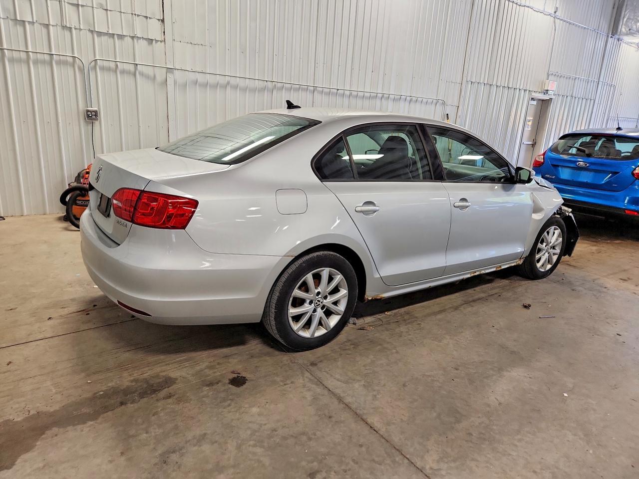 2012 Volkswagen Jetta VIN 3VWDP7AJ8CM301840 COPART salvage auction — Front End, MN - CERT OF TITLE-SALVAGE, sold $525 on 2026-07-09 (photo 3)