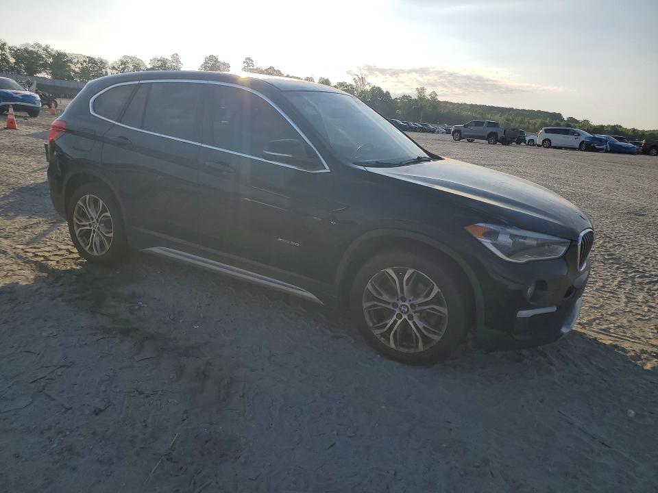 2018 BMW X1 VIN WBXHT3C34J5F92921 COPART salvage auction — MINOR DENT/SCRATCHES, Nc - Certificate Of Title (P), sold $5,500 on 2026-07-08 (photo 4)