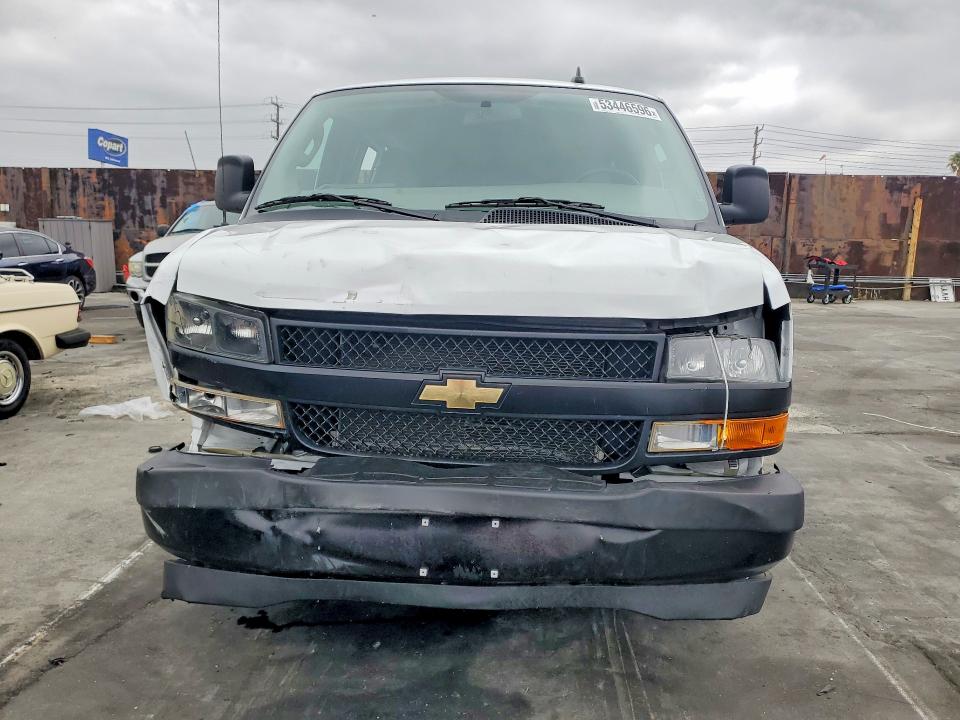 2023 Chevrolet Express VIN 1GAZGNFP3P1234182 COPART salvage auction — FRONT END, CA - NON-REPAIRABLE VEHICLE CERT, sold $11,300 on 2026-07-29 (photo 5)
