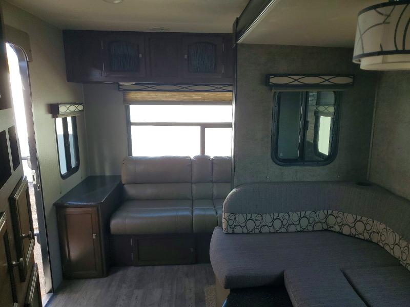 2017 Foresriver VIN 5ZT2FETB2HA026394 COPART salvage auction — ALL OVER, MI - CERTIFICATE OF TITLE, sold $4,650 on 2026-07-21 (photo 6)
