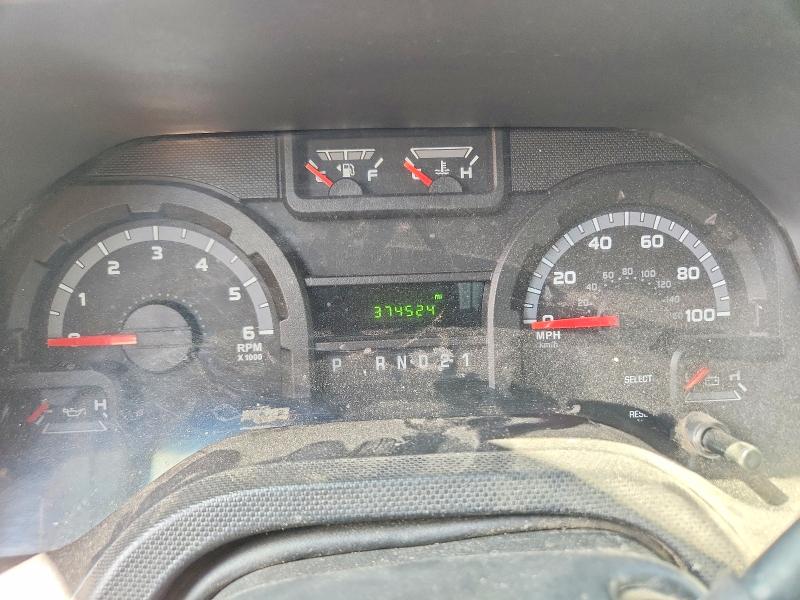 2010 Ford E 250 VIN 1FTNE2EL1ADA69182 COPART salvage auction — NORMAL WEAR, Ca - Cert Of Title-Salvaged, sold $175 on 2026-07-08 (photo 9)