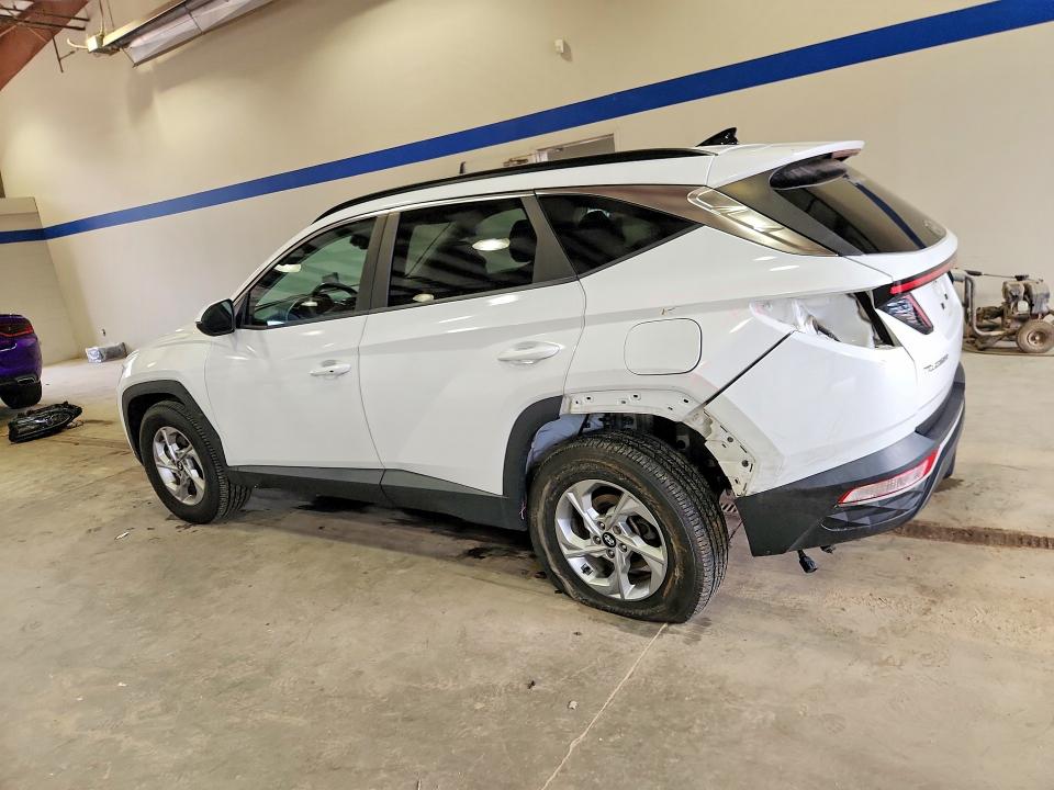 2022 Hyundai Tucson VIN 5NMJBCAE5NH121611 COPART salvage auction — REAR END, VA - CERT OF TITLE - SALVAGE, sold $7,100 on 2026-07-02 (photo 2)
