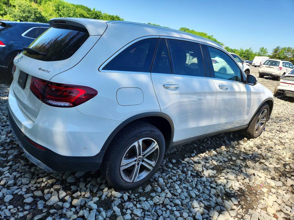 2022 Mercedes-benz Glc VIN W1N0G8EB2NV384340 COPART salvage auction — SIDE, Nj - Cert Of Title-Salvage, sold $15,700 on 2026-07-13 (photo 3)