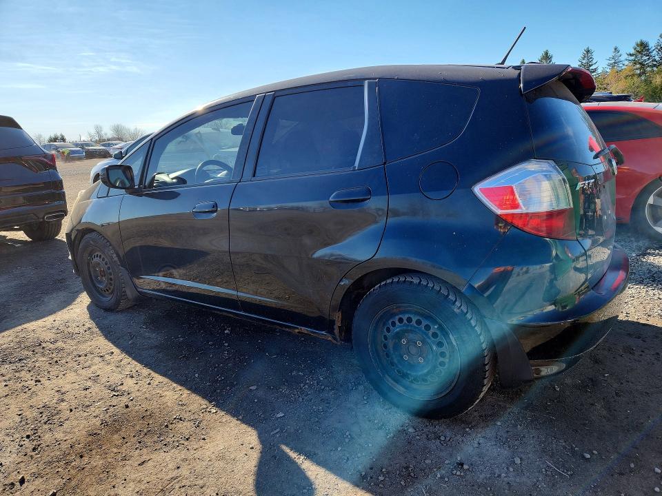 2010 Honda Fit VIN JHMGE8G50AC805561 COPART salvage auction — SIDE, On - Permit No Brand - Unfit, sold $250 on 2026-07-23 (photo 2)