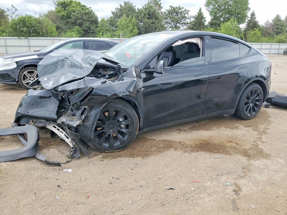 2022 Tesla Model y VIN 7SAYGDEEXNF320786 COPART salvage auction — FRONT END, Il - Salvage Certificate, sold $675 on 2026-07-28 (photo 1)