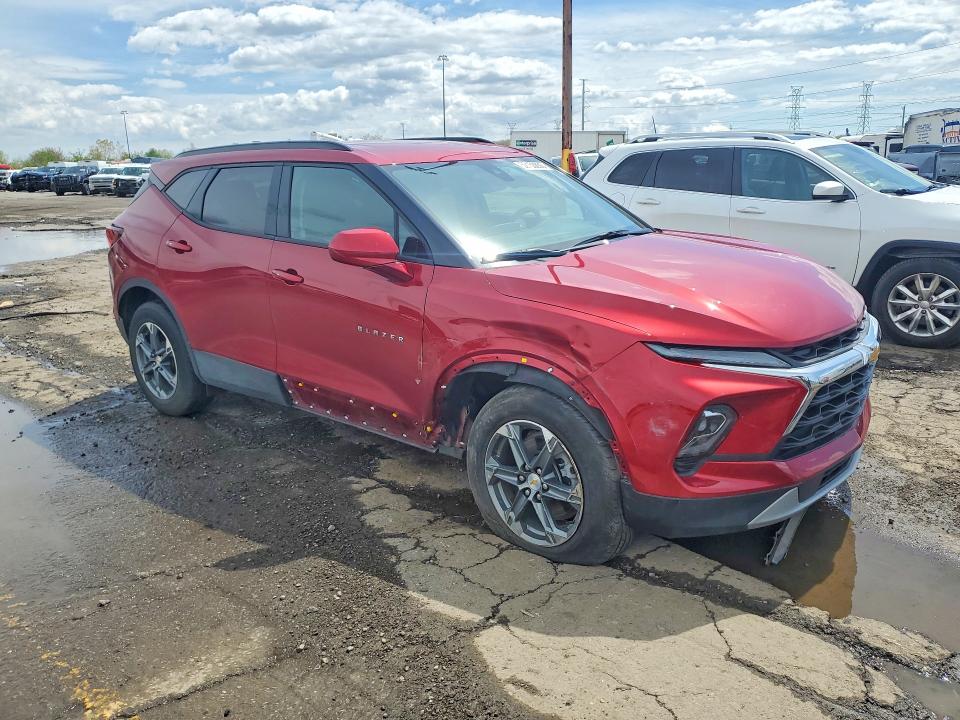 2024 Chevrolet Blazer VIN 3GNKBCR46RS282099 COPART salvage auction — UNDERCARRIAGE, Mi - Certificate Of Title, sold $10,400 on 2026-07-31 (photo 4)