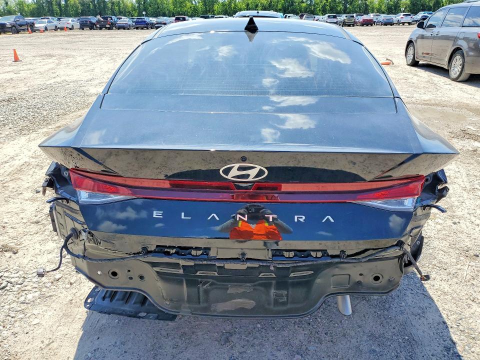 2025 Hyundai Elantra VIN KMHLL4DG7SU062084 COPART salvage auction — REAR END, Tx - Salvage Vehicle Title, sold $6,200 on 2026-07-28 (photo 6)