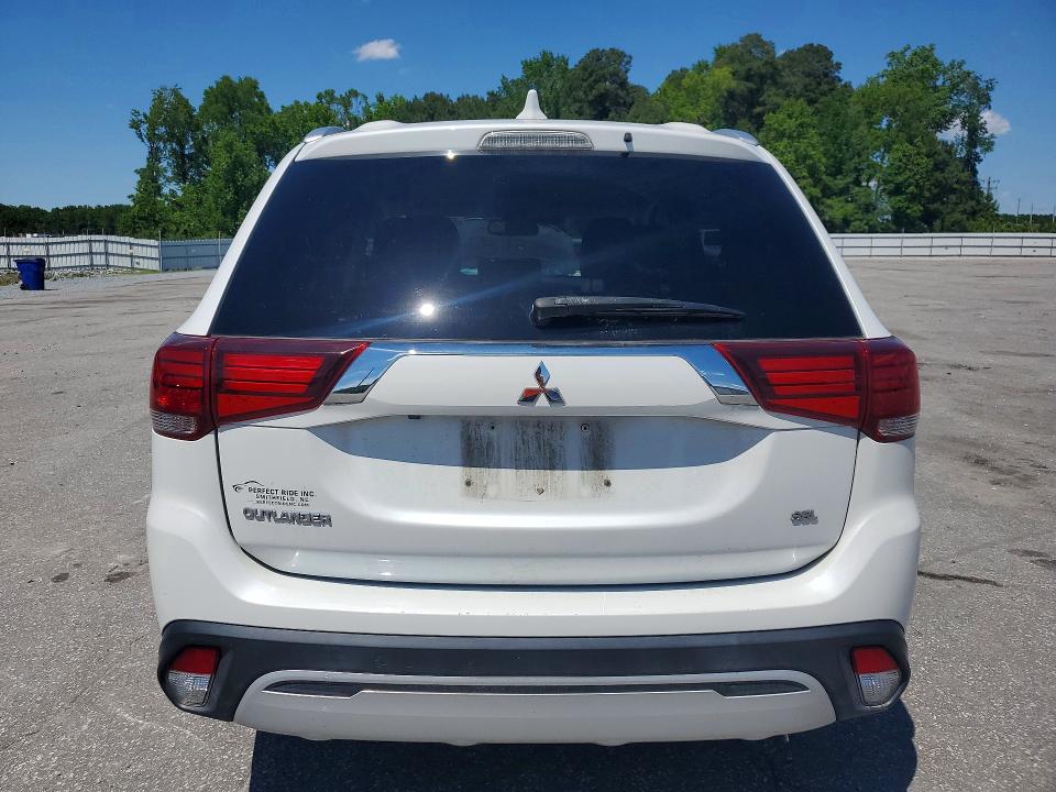 2020 Mitsubishi Outlander VIN JA4AZ3A3XLZ024773 COPART salvage auction — SIDE, Nc - Salvage Certificate Of Title, sold $2,600 on 2026-07-28 (photo 6)