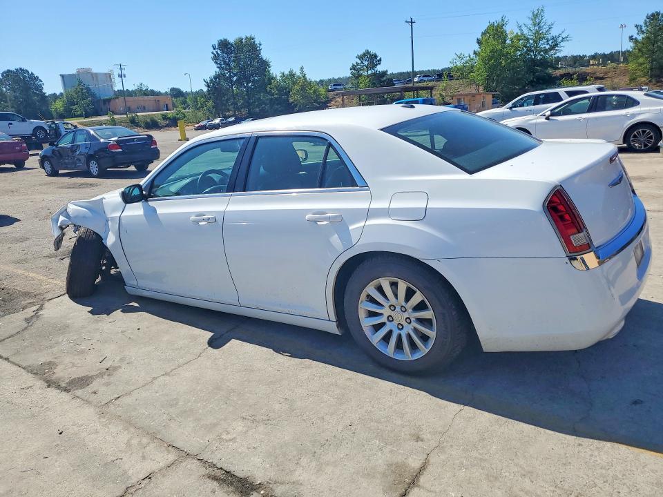 2013 Chrysler 300 VIN 2C3CCAAG8DH539994 COPART salvage auction — FRONT END, Sc - Certificate Of Title, sold $475 on 2026-07-06 (photo 2)