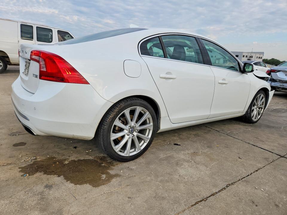 2016 Volvo S60 VIN LYV402FM3GB088630 COPART salvage auction — FRONT END, Tx - Salvage Vehicle Title, sold $1,150 on 2026-07-09 (photo 3)