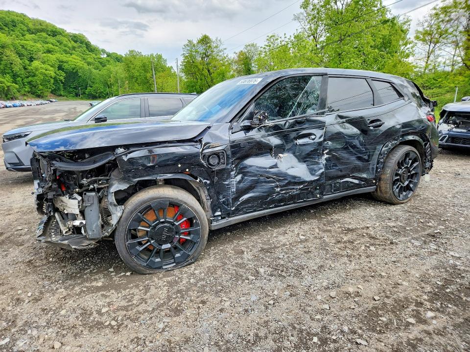 2025 BMW XM VIN 5YM23CS03S9Z60059 COPART salvage auction — ROLLOVER, Nj - Cert Of Title-Salvage, sold $33,250 on 2026-07-09 (photo 1)