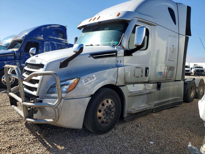2020 Freightliner Cascadia 126 VIN 3AKJHHDR8LSMF1595 COPART salvage auction — MECHANICAL, CA - CERTIFICATE OF TITLE, sold $10,300 on 2026-07-07 (photo 9)