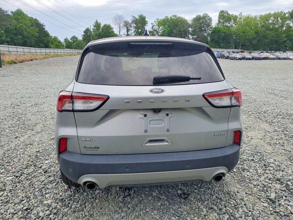 2022 Ford Escape VIN 1FMCU9H90NUA43550 COPART salvage auction — MINOR DENT/SCRATCHES, Nc - Dealer Only Clean Title, sold $4,400 on 2026-07-21 (photo 6)