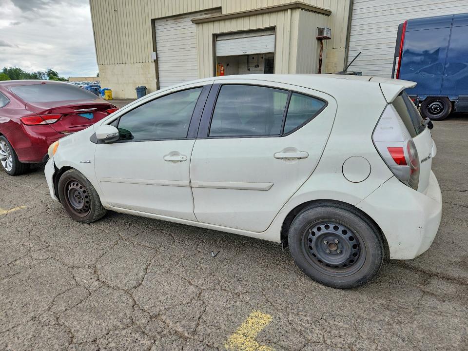 2013 Toyota Prius VIN JTDKDTB32D1050727 COPART salvage auction — FRONT END, Or - Certificate Of Title, sold $150 on 2026-07-20 (photo 2)
