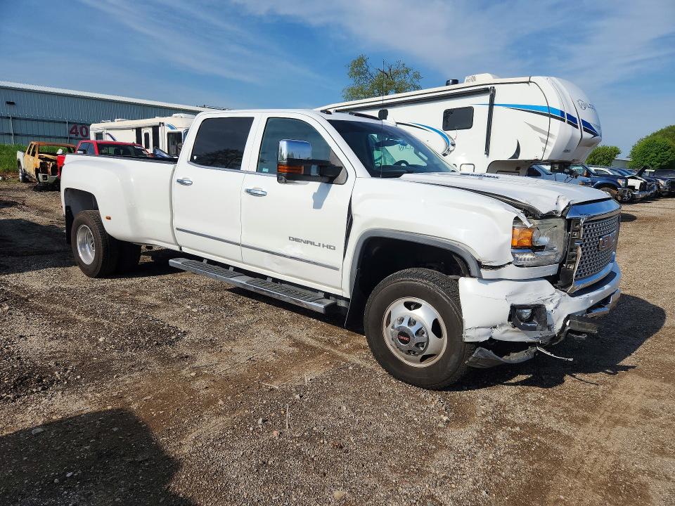 2015 Gmc SIERRA VIN 1GT424E80FF597366 COPART salvage auction — FRONT END, Mi - Certificate Of Title, sold $13,400 on 2026-07-22 (photo 4)
