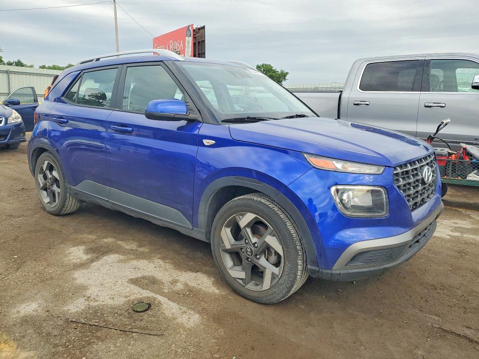 2021 Hyundai Venue VIN KMHRC8A32MU098867 COPART salvage auction — HAIL, KS - CERT OF TITLE-SALVAGE, sold $4,700 on 2026-07-13 (photo 4)