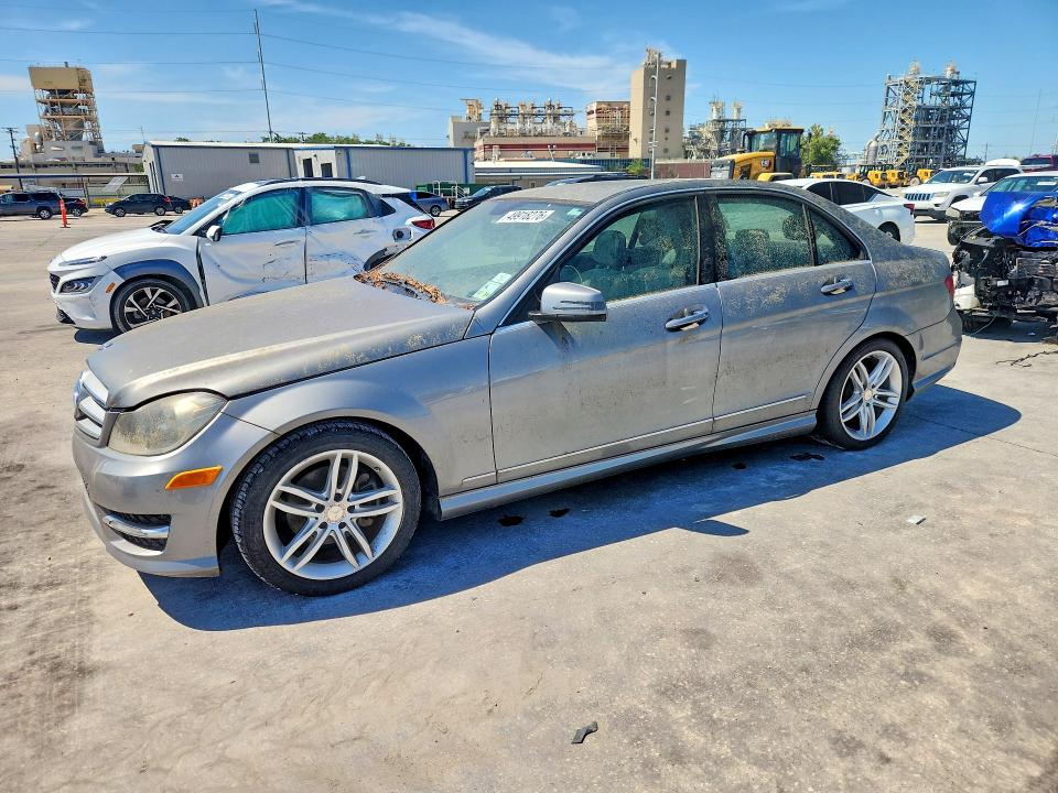 2013 Mercedes-benz C-klasse VIN WDDGF4HB5DA852022 COPART salvage auction — BIOHAZARD/CHEMICAL, La - Certificate Of Title, sold $300 on 2026-08-05 (photo 1)