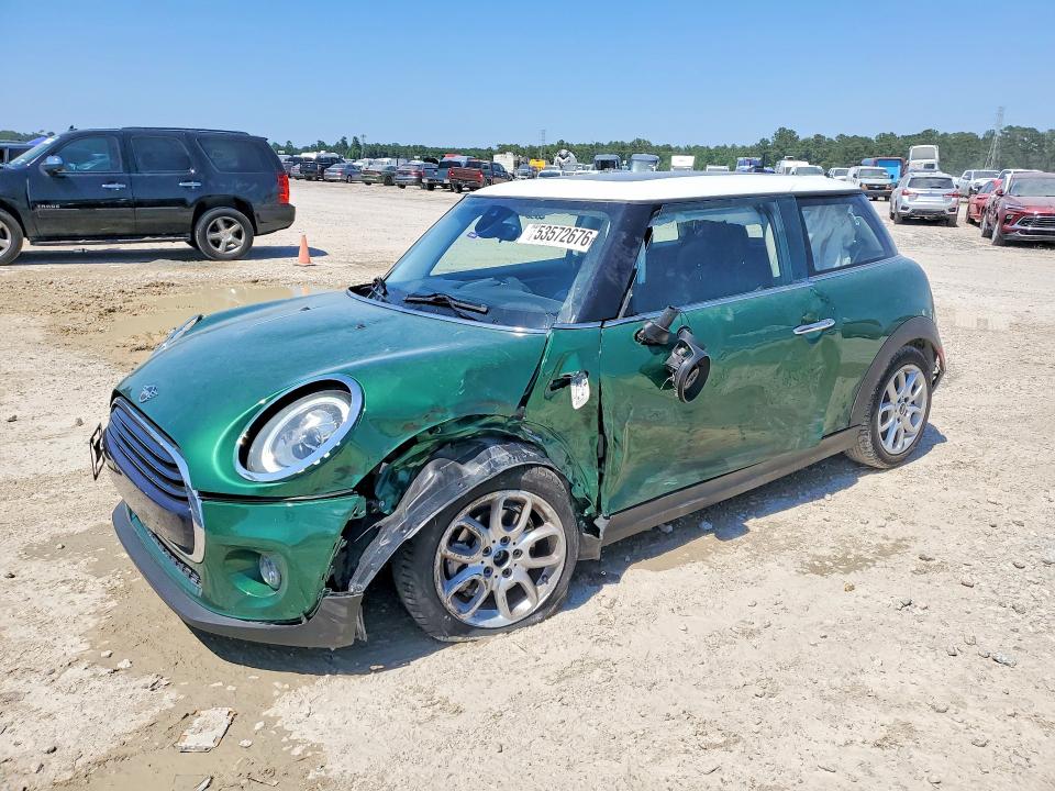 2020 Mini VIN WMWXR3C06L2L93140 COPART salvage auction — SIDE, Id - Salvage Certificate Of Title, sold $2,650 on 2026-08-07 (photo 1)
