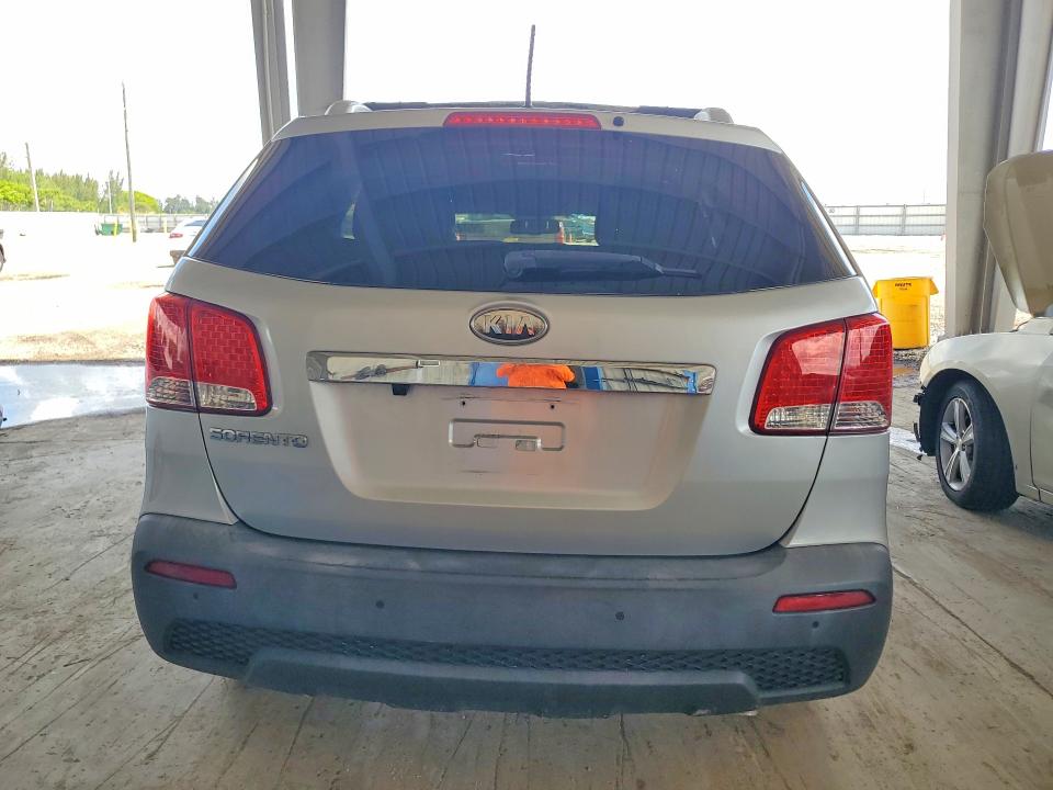 2013 Kia VIN 5XYKT4A68DG353936 COPART salvage auction — FRONT END, Fl - Cert Of Title Slvg Rebuildable, sold $950 on 2026-07-08 (photo 6)