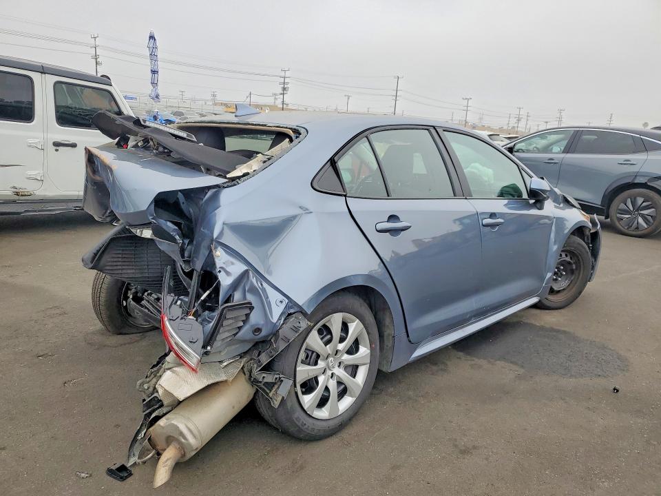 2026 Toyota Corolla VIN 5YFB4MDE1TP364965 COPART salvage auction — REAR END, FL - CERTIFICATE OF DESTRUCTION (P), sold $3,600 on 2026-07-29 (photo 3)