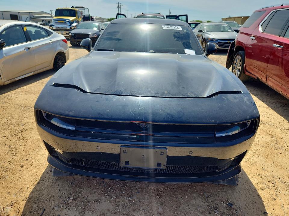 2025 Dodge Charger VIN 2C3CDBDK3SR547477 COPART salvage auction — ENGINE BURN, Tx - Certificate Of Title (P), sold $19,600 on 2026-07-30 (photo 5)