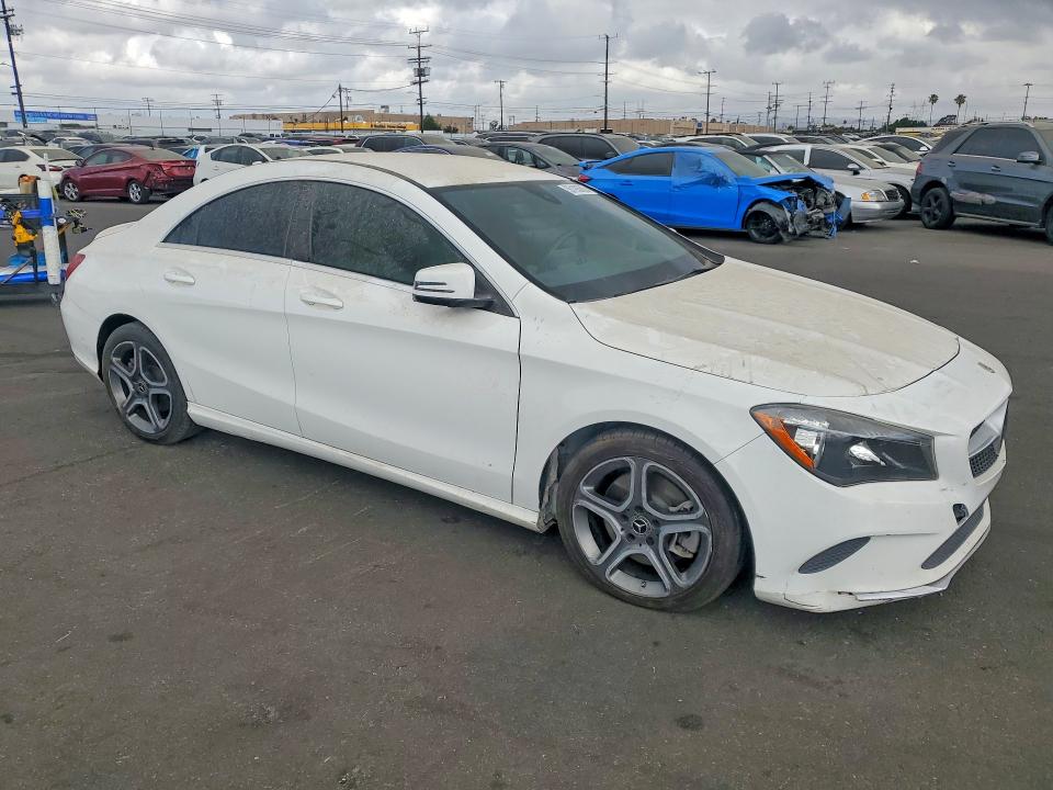 2019 Mercedes-benz Cla-klasse VIN WDDSJ4EB8KN705809 COPART salvage auction — SIDE, Az - Dis/Dlr/Exp Only Salvage Title, sold $2,400 on 2026-07-08 (photo 4)