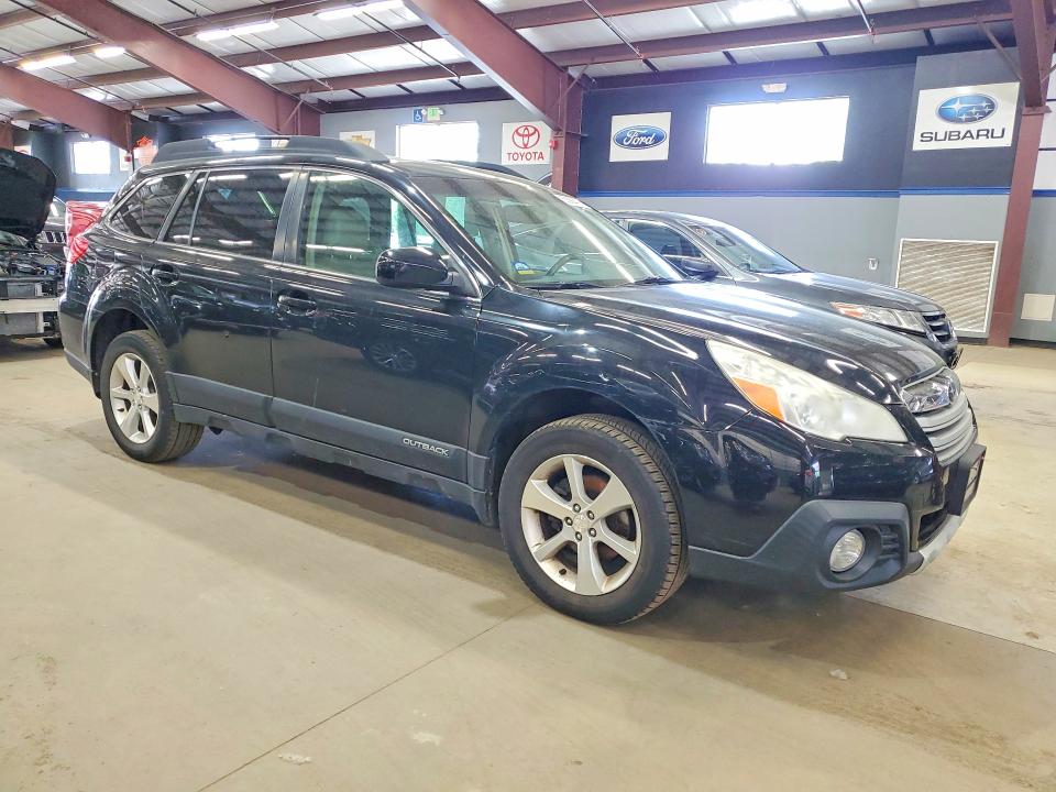 2014 Subaru Outback VIN 4S4BRBLC8E3312892 COPART salvage auction — MINOR DENT/SCRATCHES, Ct - Certificate Of Title, sold $2,900 on 2026-07-10 (photo 4)