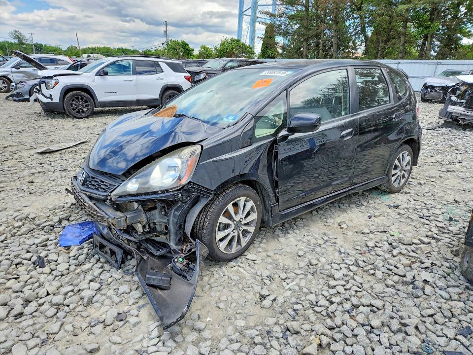 2013 Honda Fit VIN JHMGE8H5XDC067805 COPART salvage auction — FRONT END, Nj - Cert Of Title-Salvage, sold $275 on 2026-07-27 (photo 1)