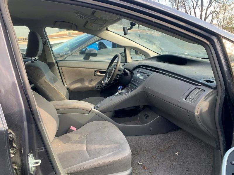 2010 Toyota Prius VIN JTDKN3DU7A1004986 COPART salvage auction — REAR END, La - Cert Of Title-Salvage (P), sold $450 on 2026-07-24 (photo 5)