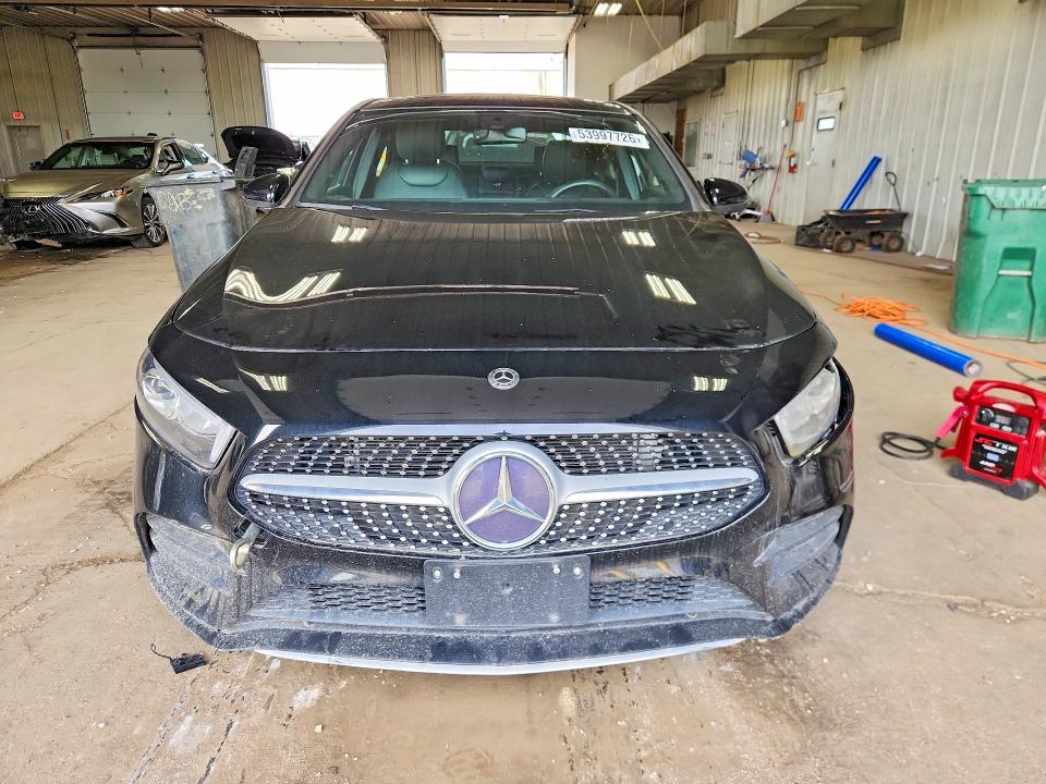 2020 Mercedes-benz A-klasse VIN WDD3G4FBXLW040974 COPART salvage auction — FRONT END, Il - Certificate Of Title, sold $7,500 on 2026-07-18 (photo 5)