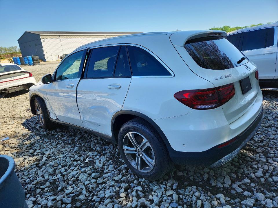 2022 Mercedes-benz Glc VIN W1N0G8EB2NV384340 COPART salvage auction — SIDE, Nj - Cert Of Title-Salvage, sold $15,700 on 2026-07-13 (photo 2)