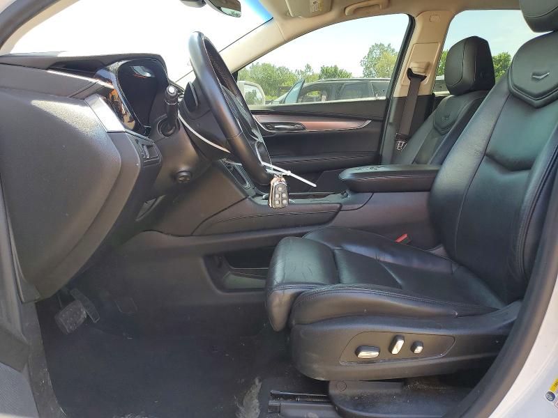 2017 Cadillac Xt5 VIN 1GYKNBRS5HZ235215 COPART salvage auction — NORMAL WEAR, Il - Certificate Of Title, sold $4,200 on 2026-07-24 (photo 7)