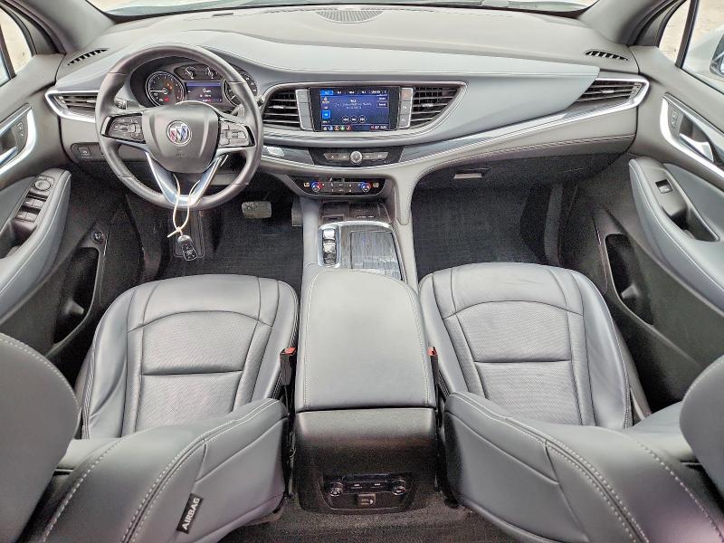 2022 Buick Enclave VIN 5GAERBKW4NJ133680 COPART salvage auction — UNDERCARRIAGE, Il - Salvage Certificate, sold $8,100 on 2026-07-27 (photo 8)