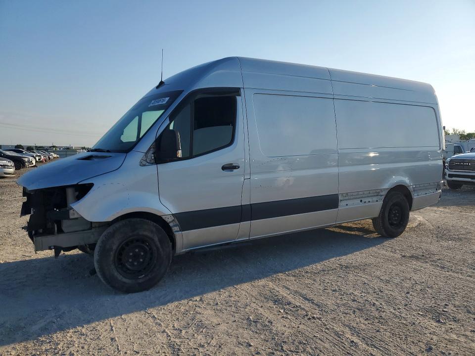 2023 Mercedes-benz Sprinter VIN W1Y40CHY9PT125824 COPART salvage auction — FRONT END, ID - SALVAGE CERTIFICATE OF TITLE, sold $4,150 on 2026-07-29 (photo 1)