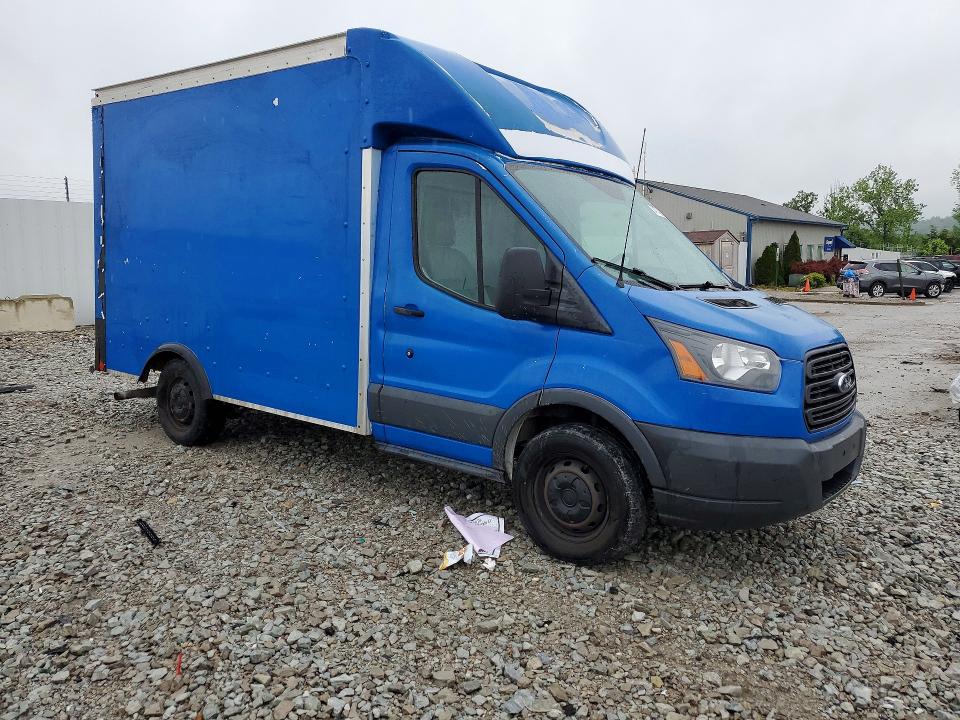 2018 Ford Transit VIN 1FDBW5PMXJKA06967 COPART salvage auction — MINOR DENT/SCRATCHES, Ky - Dealer Only Clean Title (P), sold $9,300 on 2026-07-30 (photo 4)